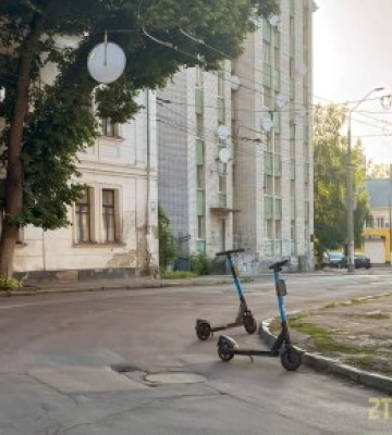 На сесії Житомирської міськради обговорювали питання щодо регулювання роботи орендних електросамокатів