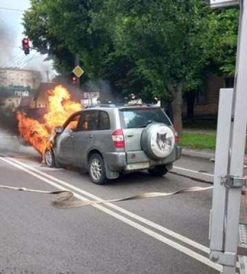 У Луцьку рятувальники витягнули зі Стиру двох людей