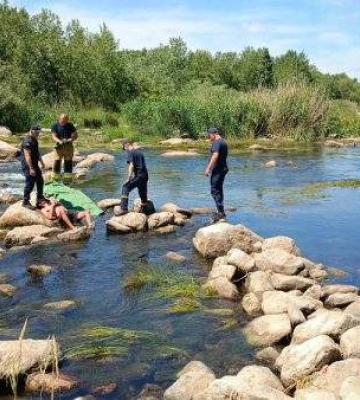 В Южноукраїнську врятували чоловіка, який травмувався на порогах