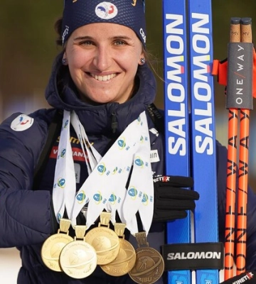 Суд визнав шестиразову чемпіонку світу з біатлону Сімон винною у шахрайстві