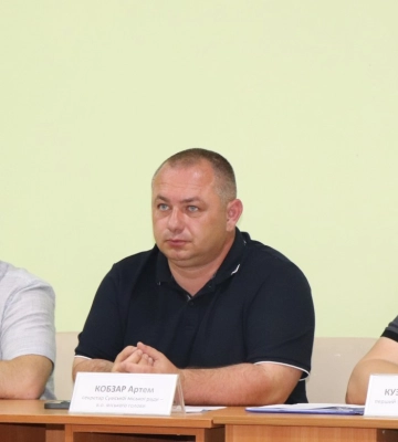 У Сумах обіцяють впорядкувати рух на Театральній площі