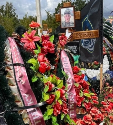 У Криму поховали понад 825 військових, вбитих на війні проти в Україні