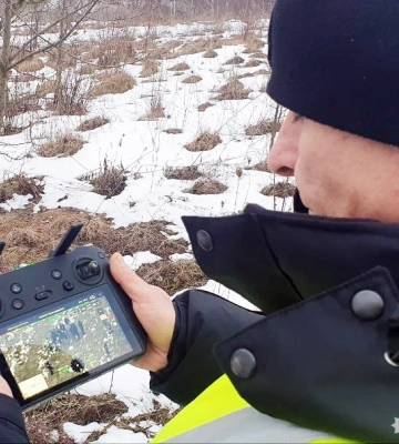 Жителя Рівненщини судитимуть за розбійний напад, погрозу поліцейським та незаконне зберігання зброї