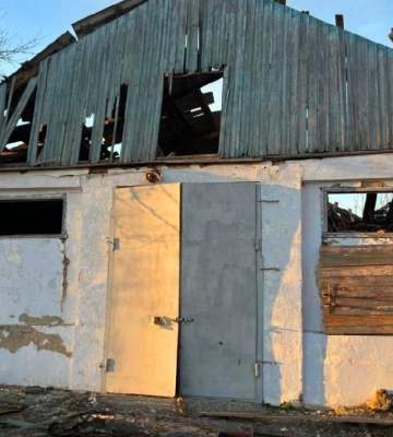 Поліціянти зафіксували наслідки обстрілів Херсонщини: поранена дитина
