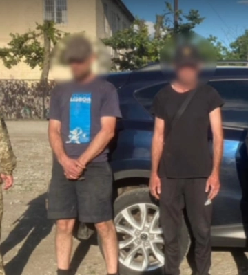 Понад 19 тисяч доларів за організацію незаконного переправлення до Молдови: підозрюють жителя Тернопільщини