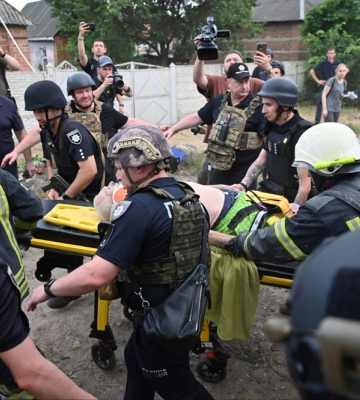Удар по Харкову трьома КАБами: помер 75-річний чоловік, якого напередодні дістали з-під завалів