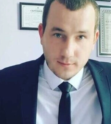 У центрі Запоріжжя розстріляли відстороненого директора департаменту міськради Денщіка: він помер у лікарні, вбивцю розшукують.&amp;hellip;