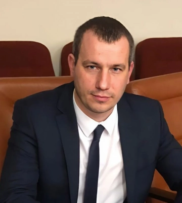 Утром в Запорожье стреляли в чиновника: мужчина скончался в больнице