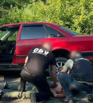 На Буковині експосадовець районного ТЦК  організував трансфер ухилянтів в Румунію