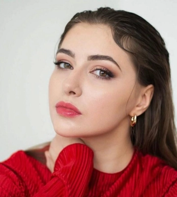 Акторка Катерина Тишкевич зізналася, чому продала новий будинок під Києвом