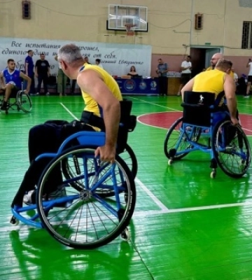 В Одесі пройшов відкритий турнір з баскетболу на візках серед ветеранів