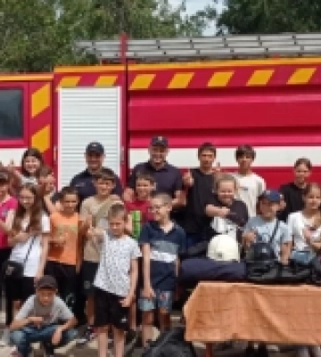 Рятувальники провели пізнавальні заходи в гімназіях Старокозацької громади