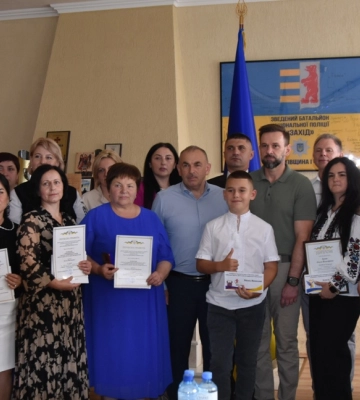В Ужгороді нагородили переможців конкурсів серед вчителів та дошкільних закладів