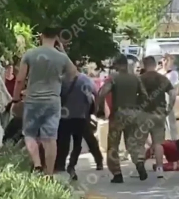 «Утримуйтеся від поширення дезінформації»: Одеський ТЦК прокоментував інцидент з медиками