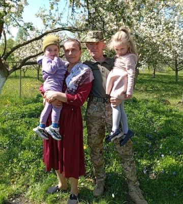 Гірка правда війни: Герой з Ратнівщини Леонід Лещук загинув у день весілля наймолодшої доньки