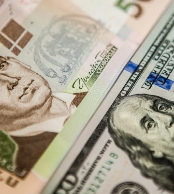 Курс валют НБУ. Долар і євро тримають позиції