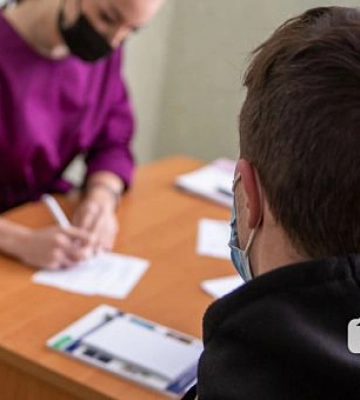 Кишкові інфекції, ГРВІ, коронавірус: скільки людей з Дніпропетровщини захворіли минулого тижня