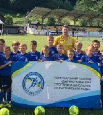 Дві команди Луцької спортшколи №4 представили міста на всеукраїнському футбольному турнірі