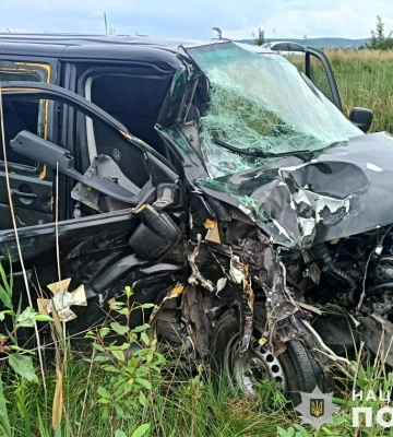 У ДТП із вантажівкою біля Львова загинув 58-річний водій ВАЗ