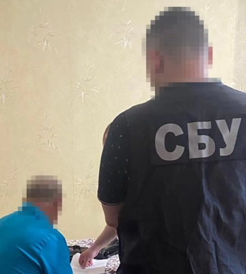 В Днепре задержали коллаборанта, который во время оккупации Луганщины ремонтировал военную технику рф
