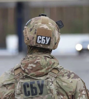 У Дніпрі затримали колаборанта, який під час окупації Луганщини ремонтував військову техніку рф