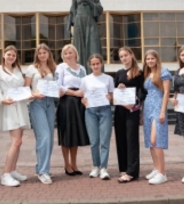 Старовижівських учениць відзначили у ВНУ імені Лесі Українки
