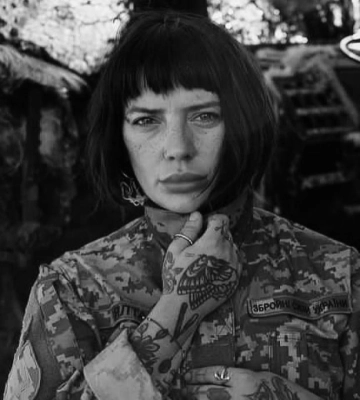 Умерла в больнице Житомира. Стала известна причина смерти военнослужащей и стилистки Шуры Рязанцевой