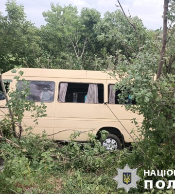 ДТП с автобусом под Харьковом: водитель погиб, пострадали женщина и ребенок