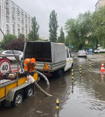 В Киеве количество осадков уже втрое превысило норму