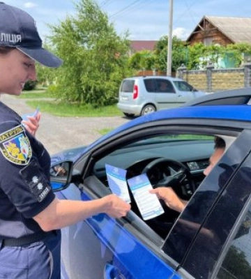 Патрульна поліція закликає водіїв бути дуже уважними: в чому справа?