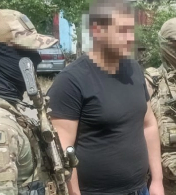 На Донеччині затримали зрадника, який допомагав росіянам прорвати лінію оборони на Покровському напрямку