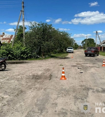На Волині п’яний водій протаранив паркан господині