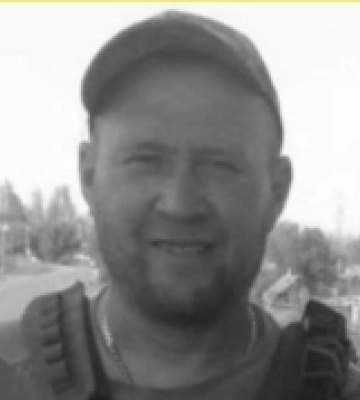 У Березнегуватській громаді на Миколаївщині провели в останню путь солдата Антона Павлова