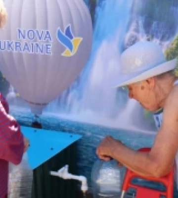 У мікрорайоні Миколаєві запрацював пункт розливу води