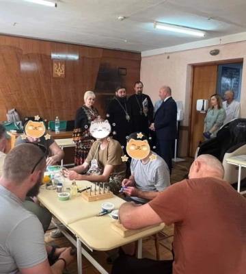 Єпископ Чернівецький і Буковинський Феогност відвідав обласний госпіталь ветеранів війни
