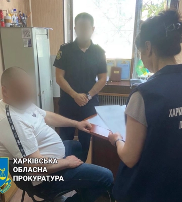 Экс-военный в Харькове помогал уклонистам: обещал «решить» с ВВК