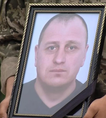 У Луцьку трапилася ДТП на кільці (ВІДЕО)