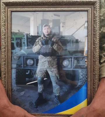 &quot;Дуже багато життів він врятував&quot;. В Сумах прощалися з воїном Євгеном Воловиком