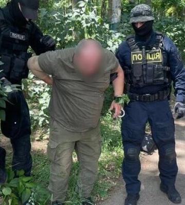 В Одесі затримали працівника ТЦК, який вимагав чотири тисячі доларів за невручення повістки