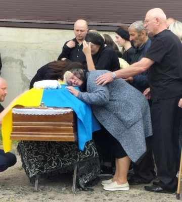 У Рожищі попрощаються із захисником України Павлом Хоменським