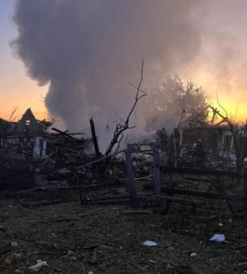 Загарбники вночі обстріляли дві громади на Харківщині, пошкоджені будинки