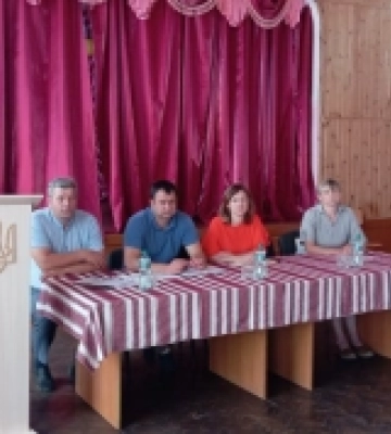 Допомога ЗСУ, безпека, досягнення: обговорили роботу ліцею на Волині