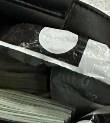 На кордоні з Польщею митники виявили у жінки незадекларовані 30 тисяч доларів
