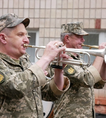 У Рівному вшанували полеглого зв&#039;язківця, який багато років віддав телебаченню