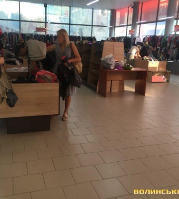 Вкрала гроші у секонд-хенді та скриньку для пожертв: на Волині жінку ледь не посадили на п&#039;ять років