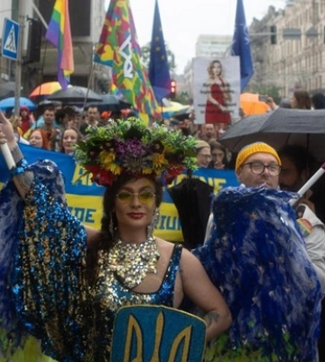 В Киеве прошел «Марш равенства». После него состоялась акция противников ЛГБТ