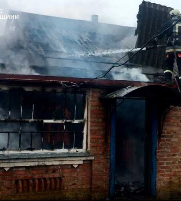 На Роменщині рятувальники ліквідували загоряння в житловому будинку