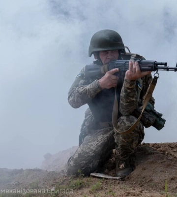 Підготовчі авіаудари - в ISW розповіли, де росіяни можуть розпочати черговий наступ: карта