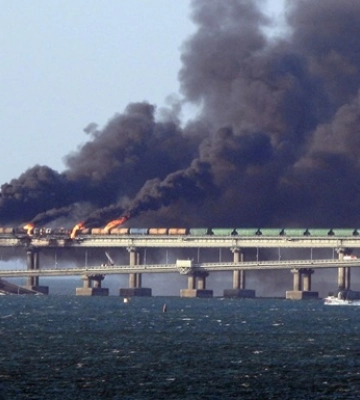 Знищення Кримського мосту: у ВМС зробили заяву