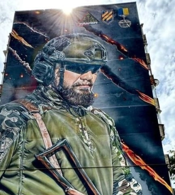 На Харківщині створили мурал на честь Героя України, розвідника Олега Фадєєнка